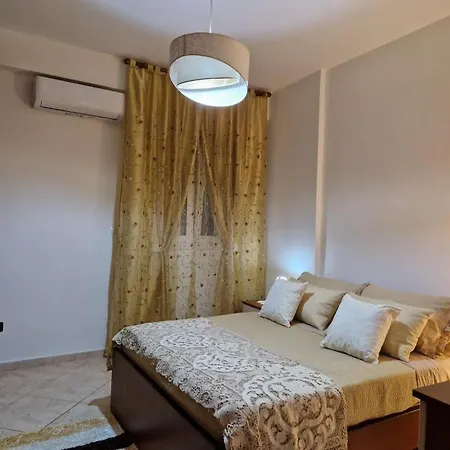 Apartman Apartament *